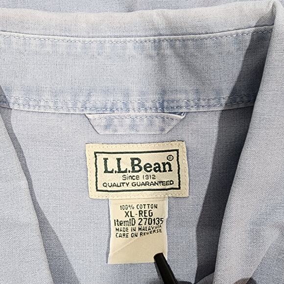 L.L. Bean Denim Button Up Shirt Size XL Regular Short Sleeve Blue 100% Cotton - Picture 3 of 5